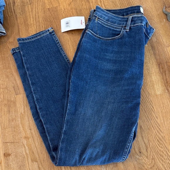 NWT Wrangler High Rise Unforgettable Skinny Jeans for Women - Picture 6 of 6